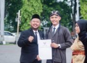 Pimpin Upacara Hari Pahlawan 2025, Bupati Gresik Serahkan 3.022 SK PPPK