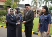 Semangat Pahlawan, Wali Kota Mojokerto Beri Penghargaan Dinas Pendidikan OPD Terbaik