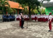 Satbinmas Polres Pasuruan Tanamkan Nilai Kebangsaan dan Karakter Positif di Hati Pelajar SD Dan SMP