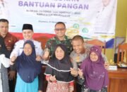 Forkopimda Mojokerto Salurkan Bantuan Pangan, Dandim 0815 Tekankan Komitmen TNI Mendukung Stabilitas Ekonomi Masyarakat