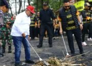 Bupati Blitar Ajak Warga Rawat Pantai Serang lewat Aksi GETAR KASIH