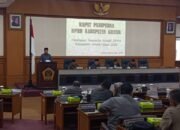 DPRD Gresik Tetapkan 5 Ranperda Inisiatif Tahun 2025