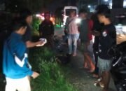 Tumpukan Pasir Tanpa Pembatas Picu Kecelakaan di Rejoslamet Mojowarno