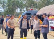Kapolres Labuhanbatu Turun Langsung Salurkan Bantuan Bencana ke Tapsel