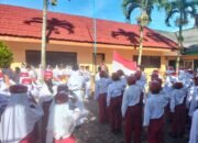 Menjadi Pembina Upacara, Kapolsek Nongkojajar Tekankan Bijak Bermedsos hingga Jauhi Narkoba