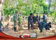 Cegah Banjir, Koramil 0815/07 Jetis Bersama Warga dan PSHT Bersihkan Lingkungan