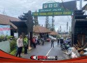 Terpantau Hampir Seribu Wisatawan Masuk Bromo Lewat Tosari Kapolres Pasuruan : Situasi Aman dan Kondusif