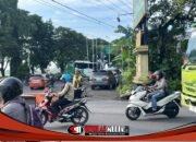 Cegah Pelanggaran dan Kecelakaan, Polisi Siaga di Simpang Bunder Gresik