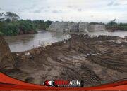 Baru dibangun, Dam Pelimpah 15 milyar milik pemprov Jatim di Sungai Tanggul Jember Ambruk