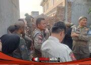 Satpol PP Bongkar Paksa Tembok Yang Menutup Jalan Gang Setia