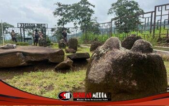 Menjaga Jejak Batu di Tengah Hutan: Kisah Situs Kodekdek Gunungsari