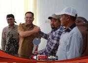 Dukung Produksi Pertanian, Walikota Probolinggo Serahkan Bantuan Traktor ke Poktan
