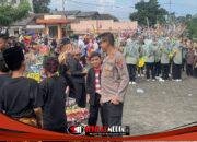 Pendekatan Humanis, Polsek Pacet Amankan Tradisi Ruwah Desa Claket