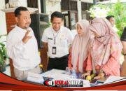 Bupati Yani Tinjau Rekrutmen di Disnaker, 300 Lowongan Dibuka untuk Warga Gresik