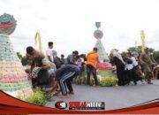 Kirab Gunungan Apem Meriahkan Alun-Alun Jombang, Tradisi Megengan Kian Menguat