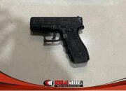 Nekat Todongkan Pistol Mainan di Toko HP, Pemuda Nganjuk Tak Berkutik Digelandang Satreskrim