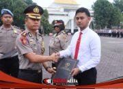 Kapolres Pasuruan Pimpin Apel dan Berikan Penghargaan kepada 38 Personel Berprestasi