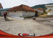 Satgas TMMD Kodim 0827/Sumenep Laksanakan Finishing Pemasangan Paving Blok Yayasan Miftahul Ulum