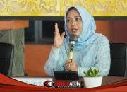 Polisi saat memberikan keterangan pers di polres kota Mojokerto.( Foto: Clara).