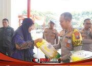 Gerakan Pangan Murah Polri, Polres Pasuruan Berhasil Salurkan 45 Ton Beras untuk Masyarakat