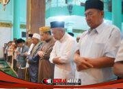Iktikaf di Masjid Raudlatul Jannah Probolinggo,Ratusan Jemaah Laksanakan Qiyamul Lail