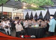 Pererat Kekeluargaan, Kapolres Magetan Gelar Buka Bersama dengan Anggota dan ASN