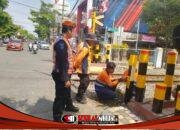 Tingkatkan Keselamatan Perjalanan KA, KAI Daop 7 Madiun Lakukan Sterilisasi Jalur di Emplasemen Stasiun Tulungagung