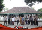 Kapolres Kediri AKBP.Bramastyo Priaji bersama Ketua Himasal Kediri Raya Silaturahmi ke Salah Satu Ponpes Tertua di Kediri, Ponpes Mahir Arriyadl