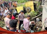 Respon Cepat Polres Tanjungbalai Tangani Kecelakaan KA Putri Deli vs Truk Pasir di Sei Raja