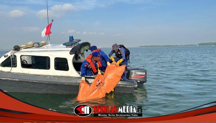Satpolairud Polres Gresik dan Tim SAR Temukan Korban Ketiga Perahu Tenggelam di Hari Kelima