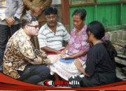 Putus Sekolah Karena Merawat Ibu Sakit, Mas Dhito Beri Beasiswa Hingga Modal Usaha Untuk Orang Tua Bunga