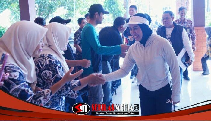 Ning Ita Ajak Warga Blooto Tingkatkan Kesadaran Hukum dan Tertib PBB