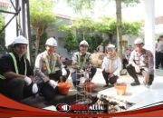 Dukung Fasilitas Pendidikan, Kapolres Kediri Letakkan Batu Pertama Ruang Bermain Indoor TK Kemala Bhayangkari 43 Pare