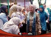 Ketua TP PKK Kota Palembang, Dewi Sastrani Ratu Dewa Meresmikan Sekolah Lansia