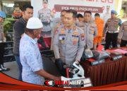 Kapolres Pasuruan Kembalikan Motor Curian kepada Korban, Tangis Haru Warnai Penyerahan Motor