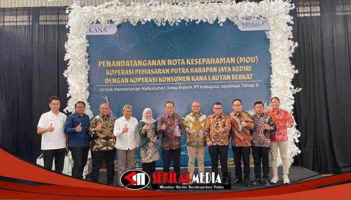 Menteri Koperasi Ferry Julianto Saksikan Proses Kerjasama Antara Koppem Raharja dan Koperasi Kana untuk Penuhi Kebutuhan Tebu di Pabrik Indogula