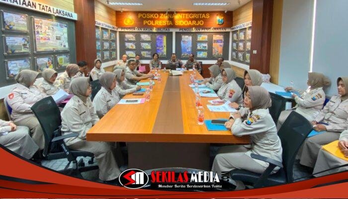 Semarak Hari Bhayangkara ke-80, ASN Polresta Sidoarjo Adu Gagasan dalam Lomba Karya Ilmiah
