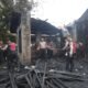 Bukan Cuma Jaga, Polres Labuhanbatu Ikut Sapu Puing Pasca Kebakaran di Rantauprapat