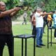 Peringati HUT Bhayangkara ke-80, Bupati Asahan Ikuti Lomba Menembak Bersama Forkopimda