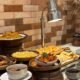 Sensasi Sarapan Hotel Berkelas dengan Cita Rasa Lokal di ARTOTEL TS Suites Surabaya