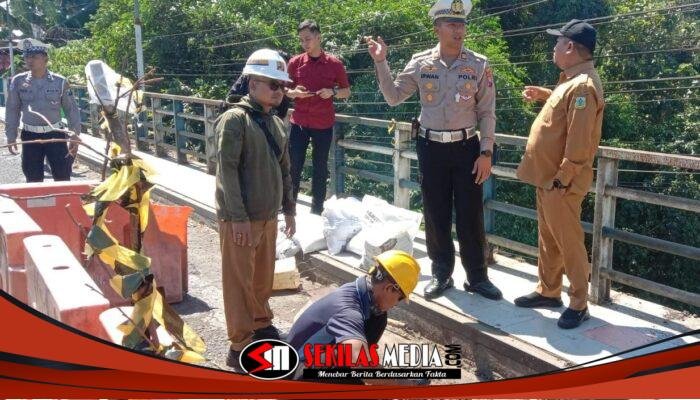 Belum Dipastikan Aman, Jembatan Koncer Bondowoso Kini Dibatasi untuk Kendaraan Tertentu