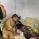 Sepotong Kesetiaan di Sudut Mangli: Saat Juma’ati Menjadi Napas Bagi Suaminya Butuh Uluran Medis