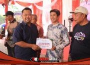 Bupati Yani Salurkan Bantuan Alsintan dan Irigasi untuk Tingkatkan Produktivitas Pertanian Gresik