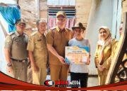Pemkab Gresik Salurkan Bantuan RTLH, Bantu Perbaikan Rumah Warga Berpenghasilan Rendah