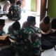 Duduk Lesehan: Satgas TMMD 129 Bojonegoro Dampingi Anak Anak Krebet Belajar Mengaji