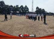 Ratusan Siswa SMKN 1 Pungging Tempaan Disiplin Lewat Pelatihan PBB dari Koramil 0815/11