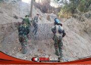 Gotong Royong Angkut Material, TNI dan Warga Pacu Pembangunan Jembatan Garuda Tumapel