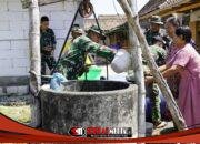 Tanggap Darurat Air Bersih: Satgas TMMD 129 Bojonegoro di Kesongo Guyur 11 Ribu Liter Air untuk Warga Krebet