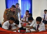 Taruna Akademi TNI Bekali Siswa SRMP 15 Mojokerto dengan Wawasan Kebangsaan