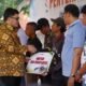 Dukung Peningkatan Produksi, Mas Dhito Kembali Salurkan 216 Bantuan Pertanian Bagi Petani
